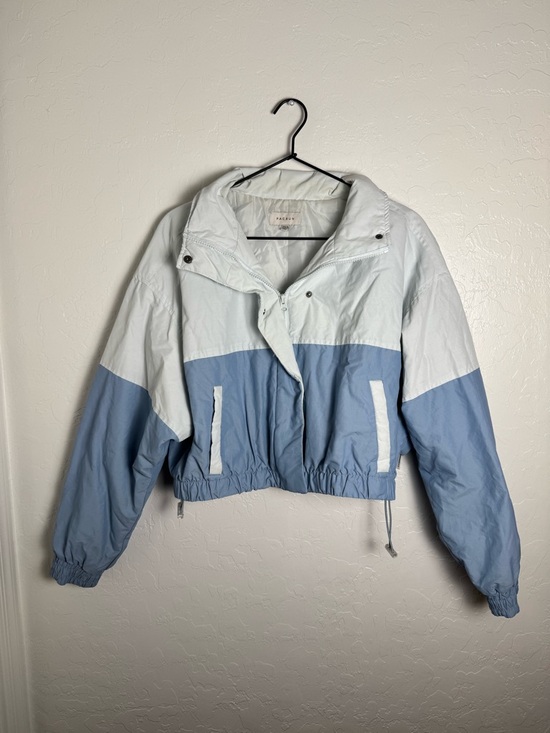PacSun Jackets & Blazers - PacSun Light Blue & Sky Colorblock Cropped Jacket